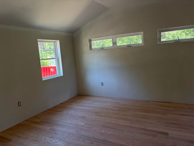5 Birch Drive, Newmarket, NH 03857