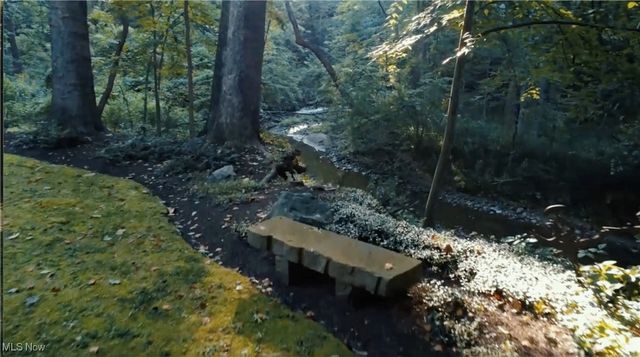 14759 Hillbrook Lane N, Chagrin Falls, OH 44022