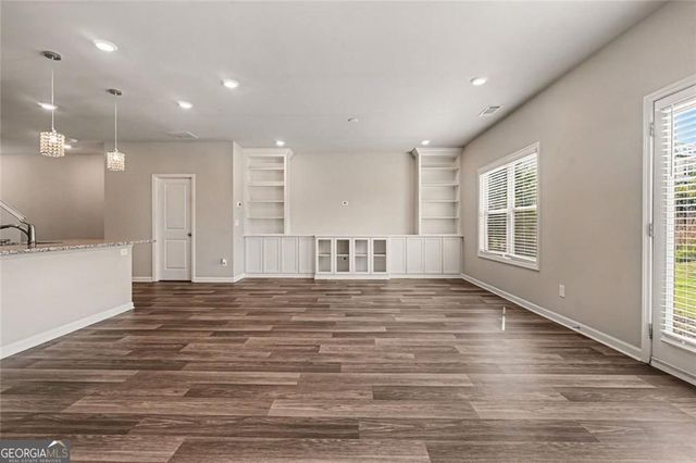 132 Auburn Crossing Drive, Auburn, GA 30011