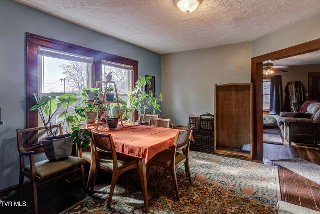 332 Randolph Street, Bristol, VA 24201