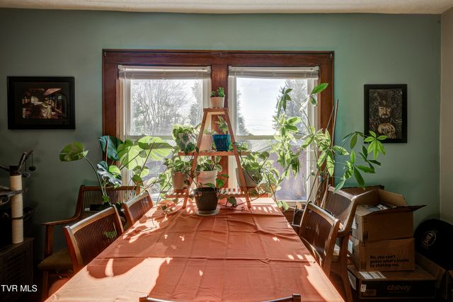 332 Randolph Street, Bristol, VA 24201