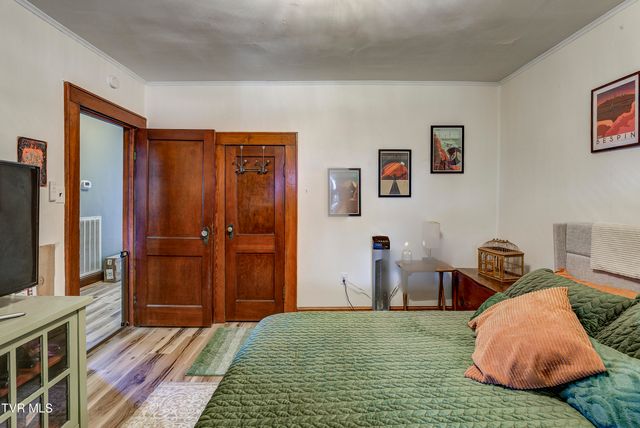 332 Randolph Street, Bristol, VA 24201