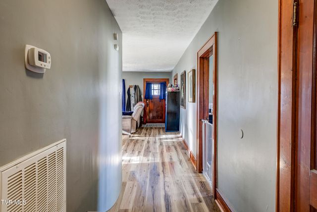 332 Randolph Street, Bristol, VA 24201