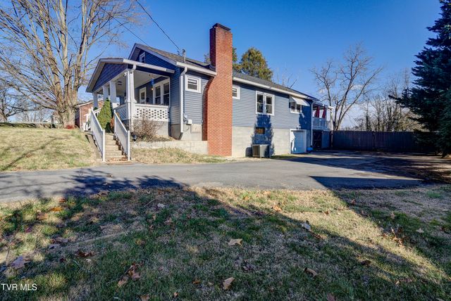 332 Randolph Street, Bristol, VA 24201