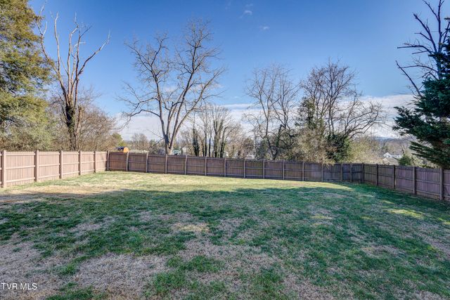 332 Randolph Street, Bristol, VA 24201