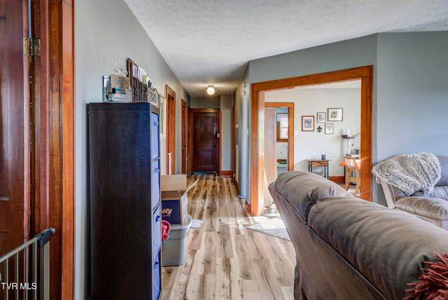 332 Randolph Street, Bristol, VA 24201