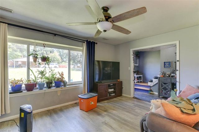 181 E. Rexford DR, Newport News, VA 23608
