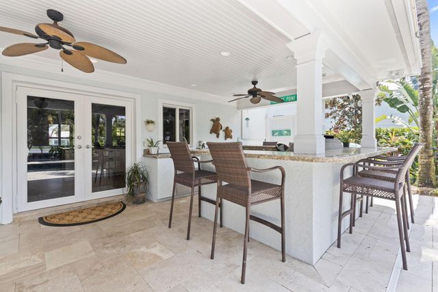 14049 Port Circle, Palm Beach Gardens, FL 33410