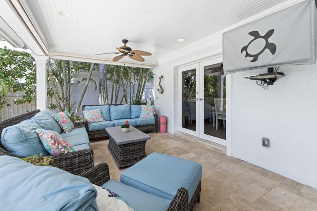 14049 Port Circle, Palm Beach Gardens, FL 33410