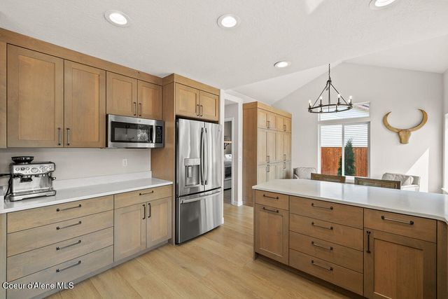 3808 N Jimmy St, Coeur D'alene, ID 83815