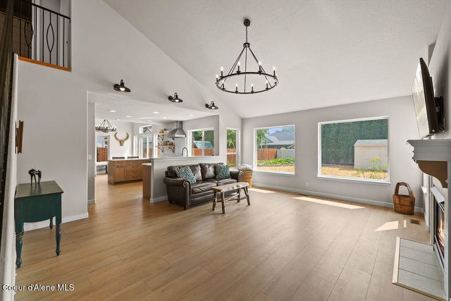 3808 N Jimmy St, Coeur D'alene, ID 83815