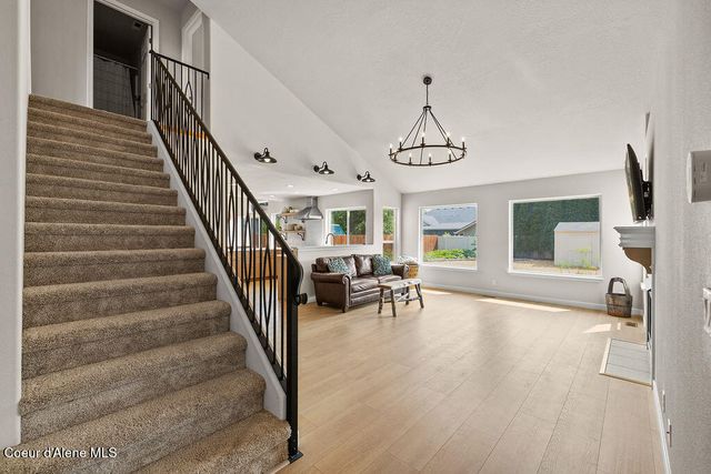 3808 N Jimmy St, Coeur D'alene, ID 83815