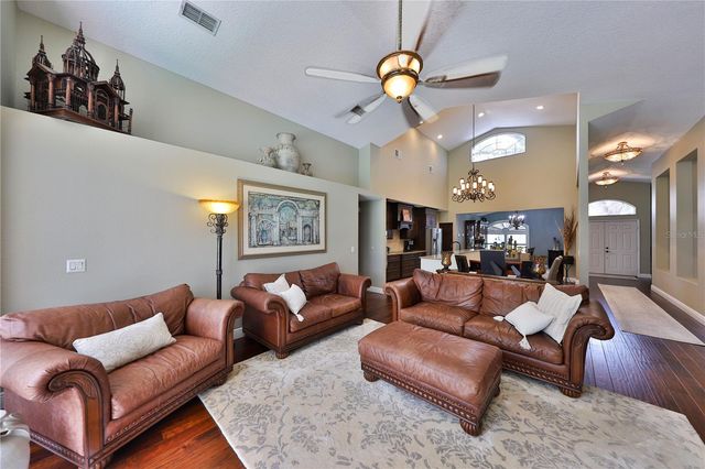 2578 EKANA DRIVE, Oviedo, FL 32765