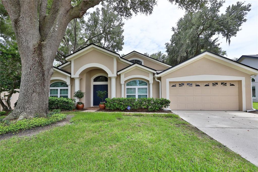 2578 EKANA DRIVE, Oviedo, FL 32765