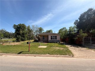 520 E Hawk Avenue, Pharr, TX 78577