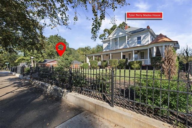 1211 Avon Avenue SW, Atlanta, GA 30310