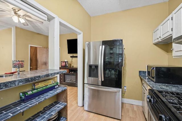 1211 Avon Avenue SW, Atlanta, GA 30310