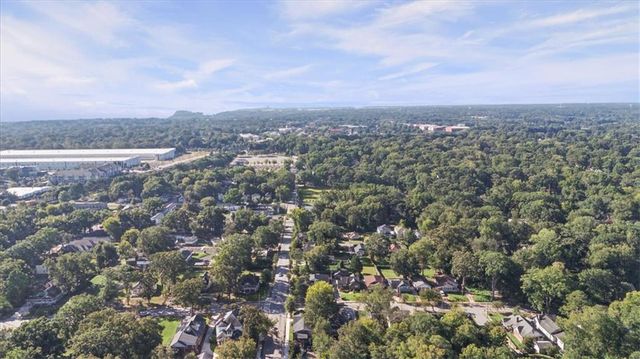 1211 Avon Avenue SW, Atlanta, GA 30310