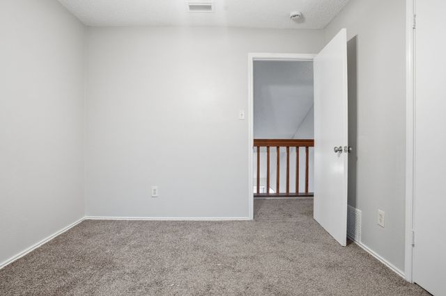 4364 Bentley Drive, Grand Prairie, TX 75052