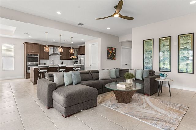 5595 Arabella Lane, Vero Beach, FL 32967