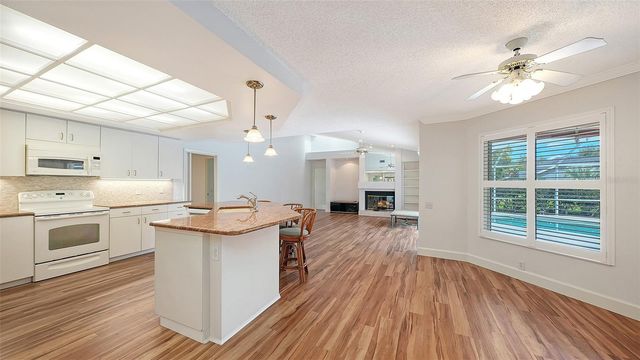 4871 WINTERHAVEN DRIVE, Sarasota, FL 34233