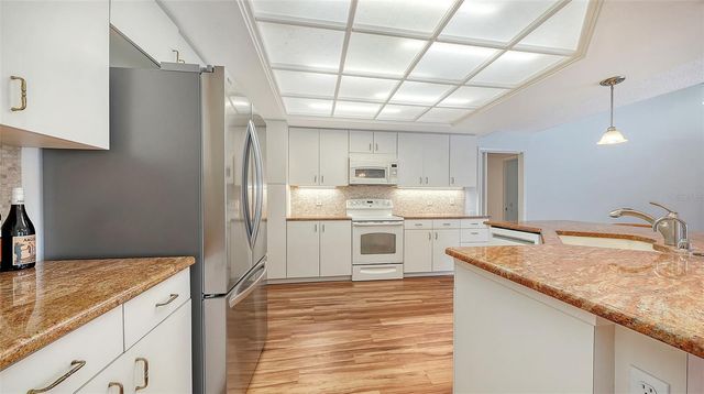 4871 WINTERHAVEN DRIVE, Sarasota, FL 34233