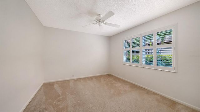 4871 WINTERHAVEN DRIVE, Sarasota, FL 34233