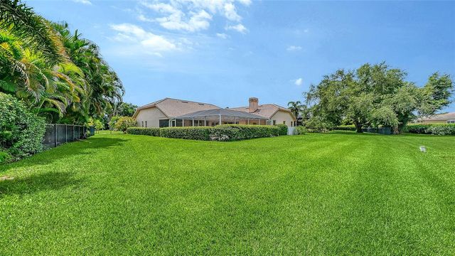 4871 WINTERHAVEN DRIVE, Sarasota, FL 34233