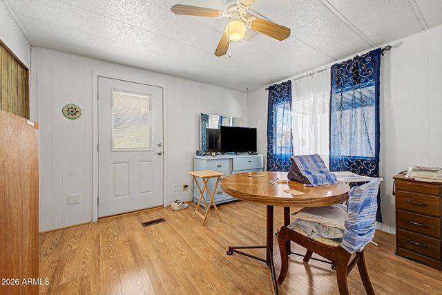 555 S 83RD Way, Mesa, AZ 85208