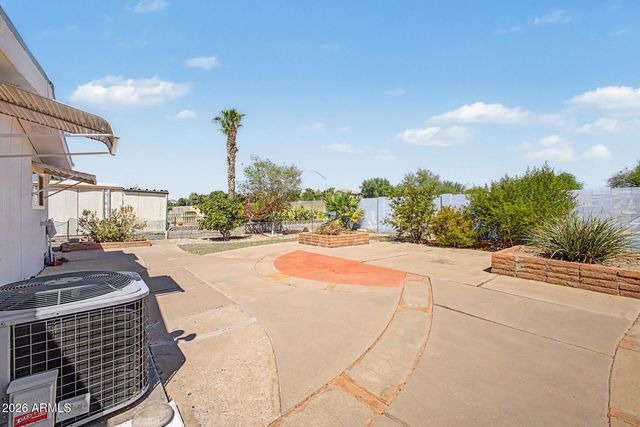 555 S 83RD Way, Mesa, AZ 85208