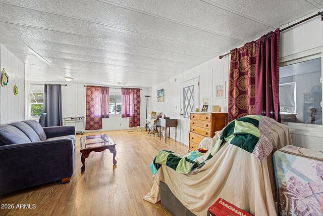 555 S 83RD Way, Mesa, AZ 85208