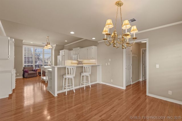 9559 S College Court, Tulsa, OK 74137