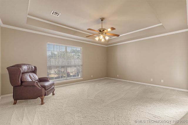 9559 S College Court, Tulsa, OK 74137