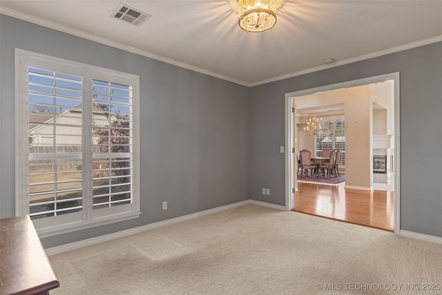 9559 S College Court, Tulsa, OK 74137