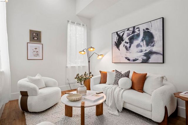 1545 32nd Street 103, Oakland, CA 94608