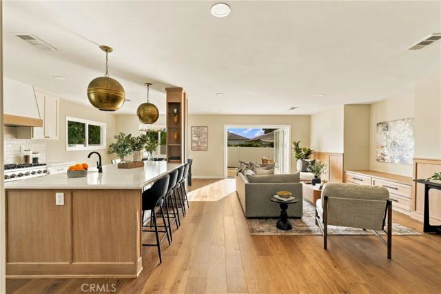 5754 W 74th St, Los Angeles, CA 90045