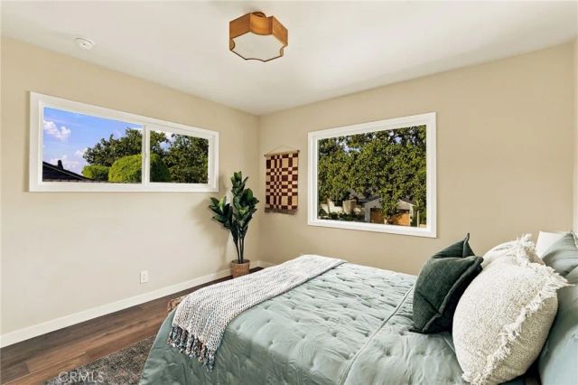 5754 W 74th St, Los Angeles, CA 90045