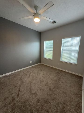 1828 Fletcher Street, Houston, TX 77009