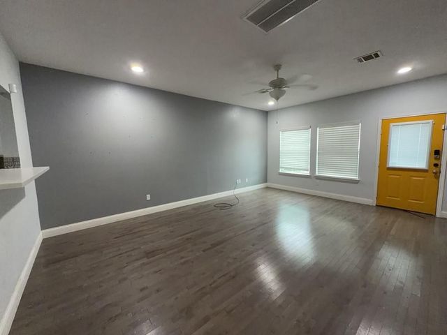 1828 Fletcher Street, Houston, TX 77009