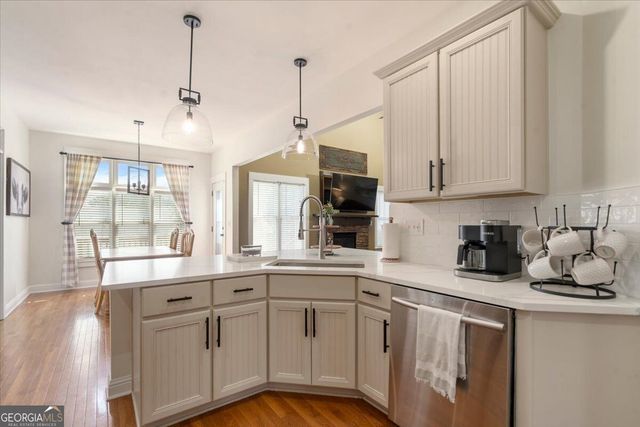 12 Memorial Court, Dallas, GA 30132
