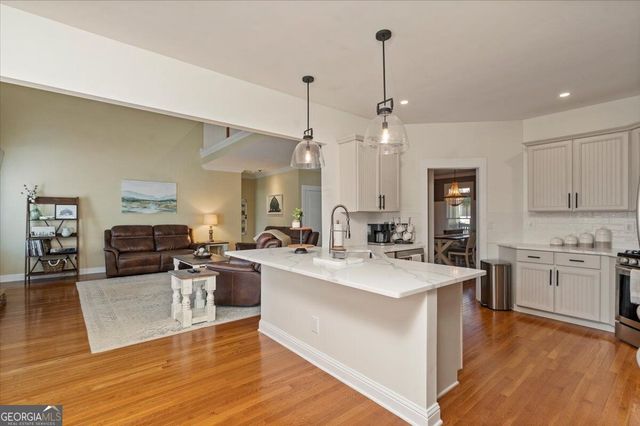 12 Memorial Court, Dallas, GA 30132