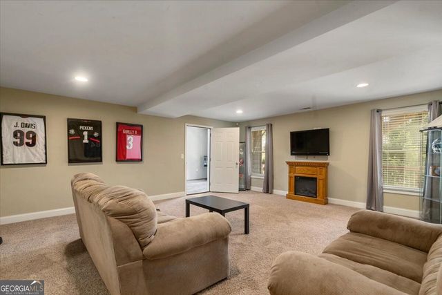 12 Memorial Court, Dallas, GA 30132