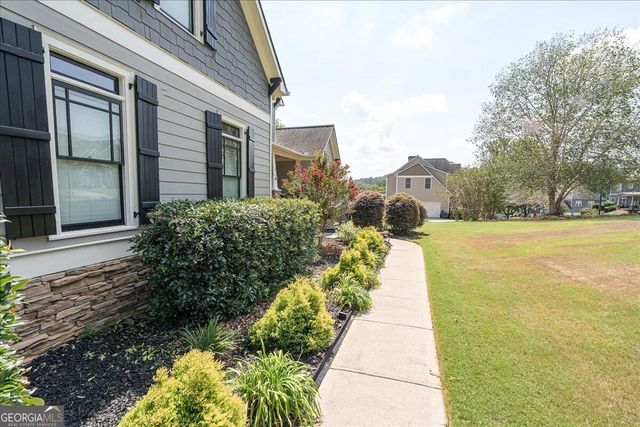 12 Memorial Court, Dallas, GA 30132