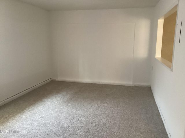 5621 Picadilly Circus Circle, Gautier, MS 39553