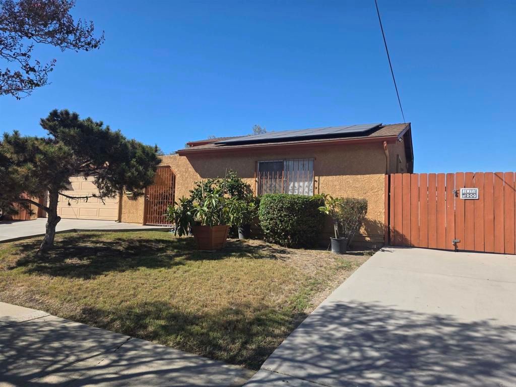 450 BROADVIEW Street, Spring Valley, CA 91977