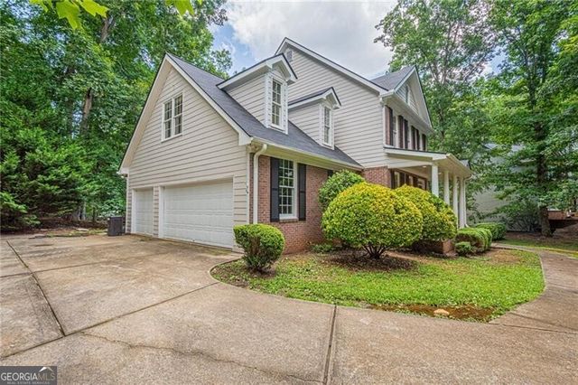 125 Lake Laurel Drive, Dahlonega, GA 30533