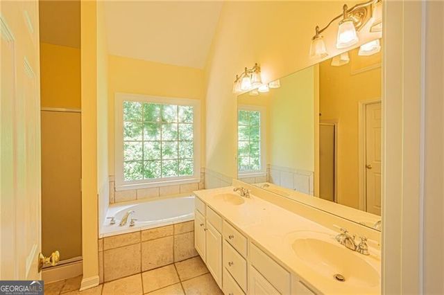 125 Lake Laurel Drive, Dahlonega, GA 30533
