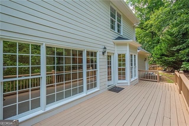 125 Lake Laurel Drive, Dahlonega, GA 30533