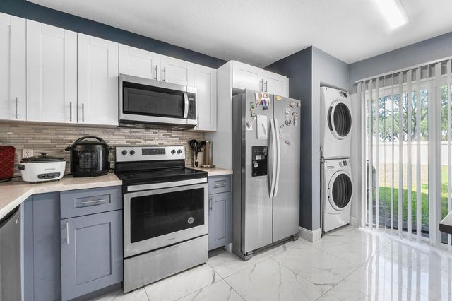3516 BRIAR BAY Boulevard 103, West Palm Beach, FL 33411