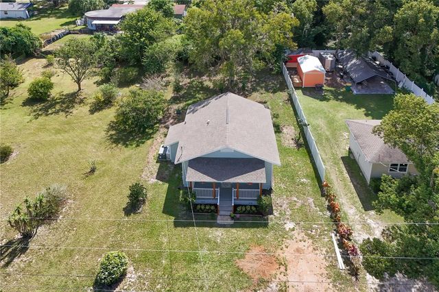 1240 E JACKSON AVENUE, Mount Dora, FL 32757